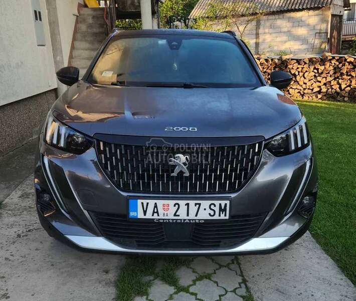 Peugeot 2008 1,5 GT line BLACK ED