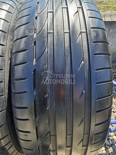 Bridgestone 245/45 R19 Letnja