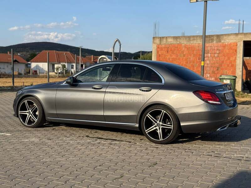 Mercedes Benz C 220 Restajling/2.0/9G