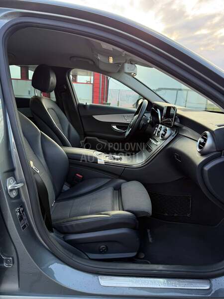Mercedes Benz C 220 Restajling/2.0/9G