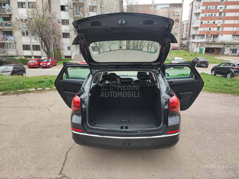 Opel Astra J 1.6CDTI