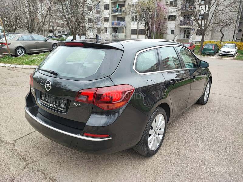 Opel Astra J 1.6CDTI