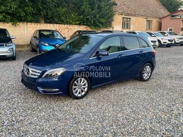 Mercedes Benz B 180 