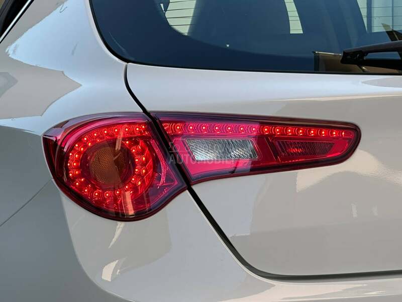 Alfa Romeo Giulietta 2.0JTDM/CH/SERV.K.