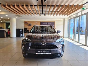 Toyota Yaris Cross 1.5 HEV  E-CVT COOL