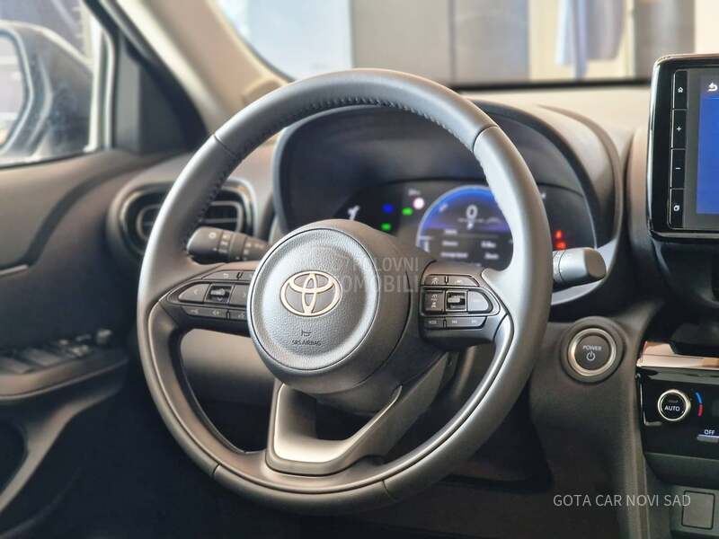 Toyota Yaris Cross 1.5 HEV  E-CVT COOL