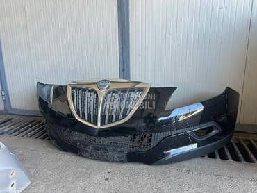 Prednji branik za Lancia Delta