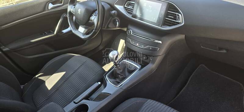 Peugeot 308 1.6 HDI