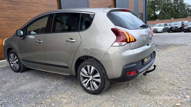 Peugeot 3008 1.6 HDi PREMIUM GOLD