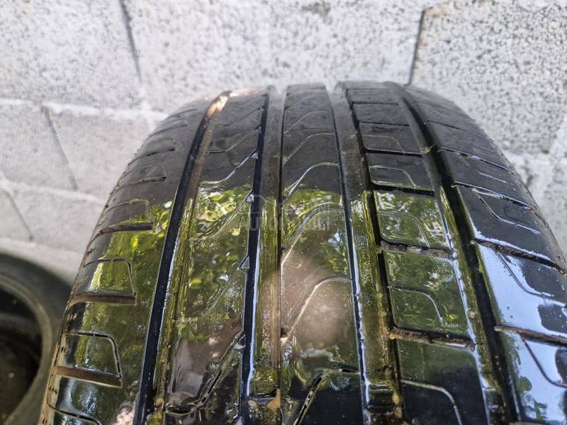 Pirelli 235/45 R17 Letnja