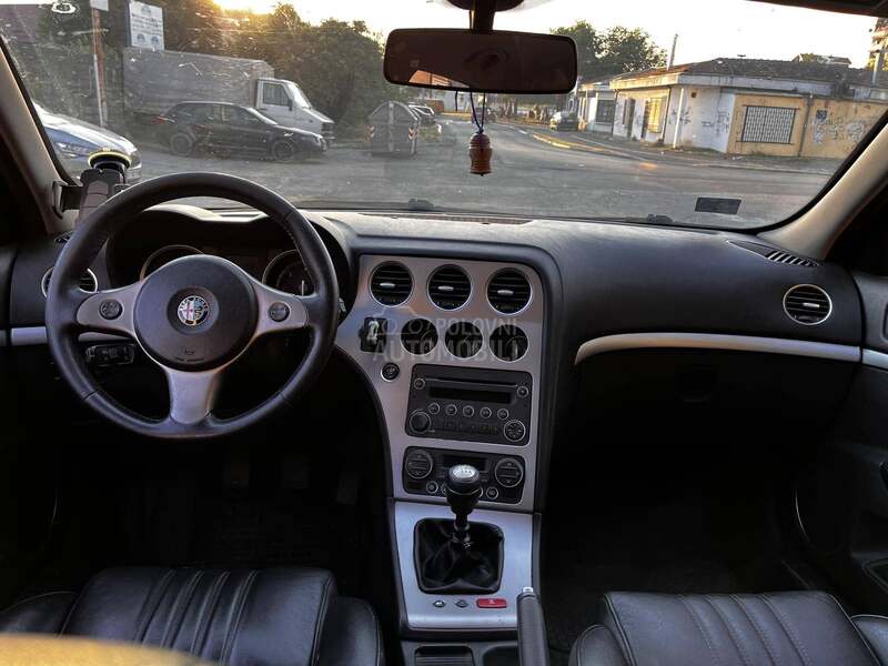 Alfa Romeo 159 