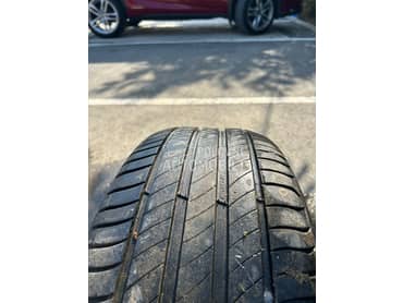 Michelin 225/55 R17 Zimska