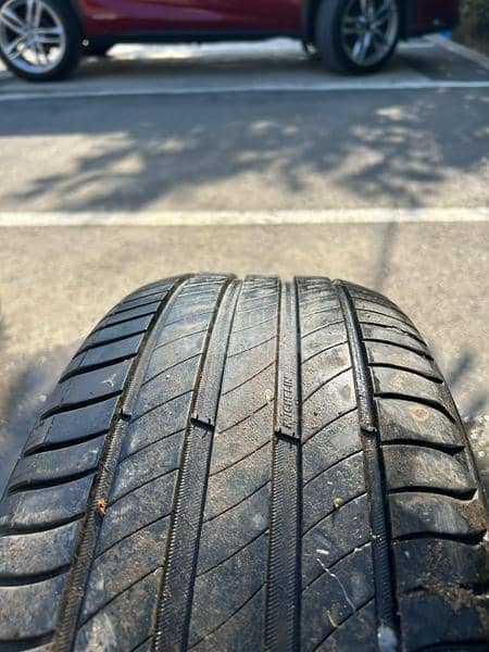 Michelin 225/55 R17 Zimska