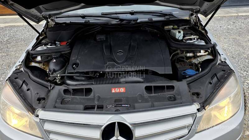 Mercedes Benz C 220 2.1 FUL AVANTGARD
