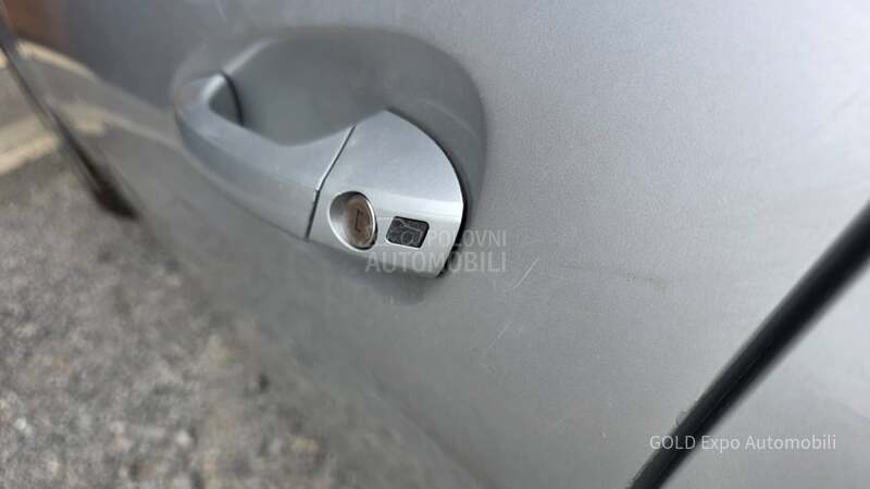 Mercedes Benz C 220 2.1 FUL AVANTGARD