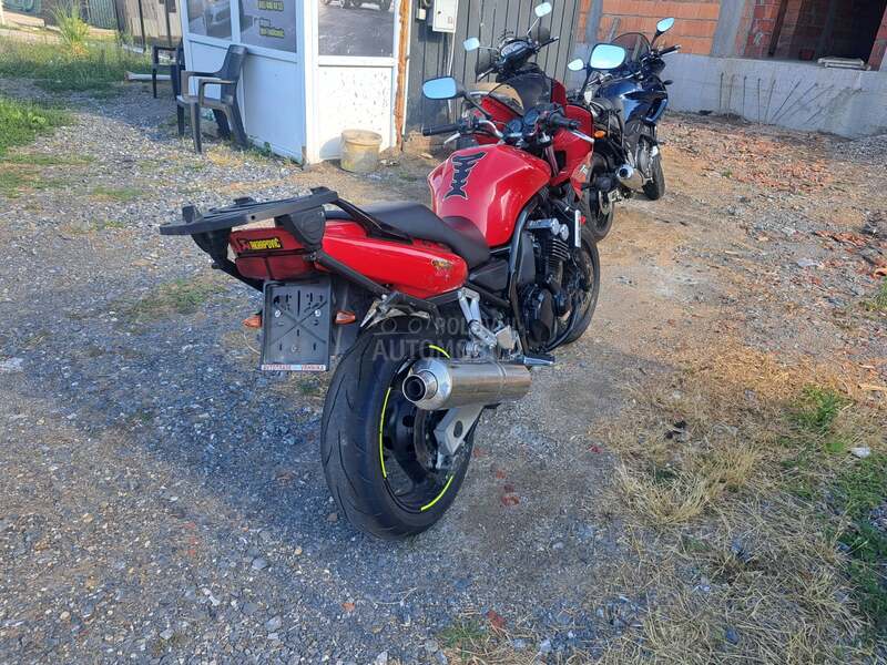 Yamaha Fazer 600