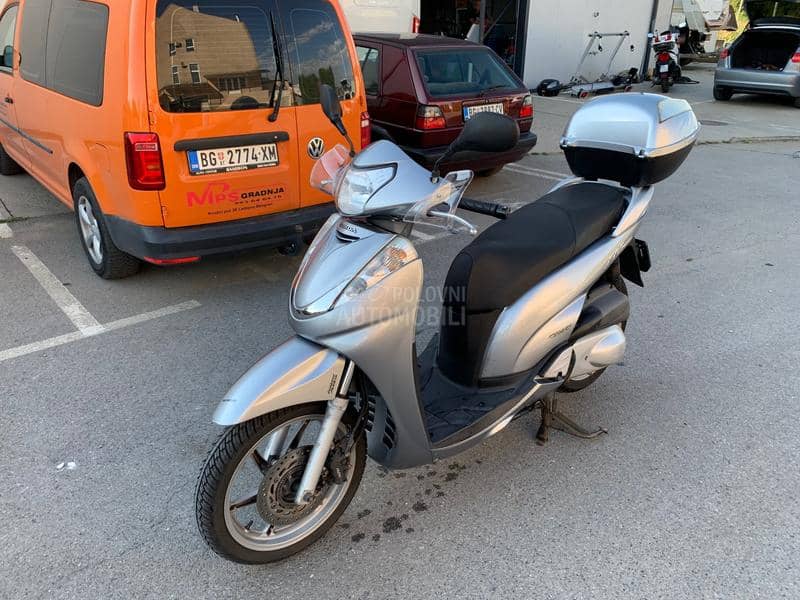 Honda SH 300 A