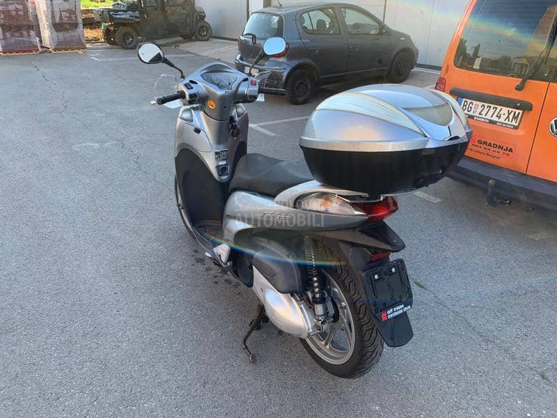 Honda SH 300 A