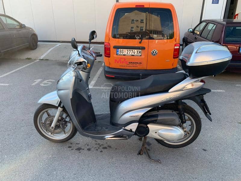 Honda SH 300 A
