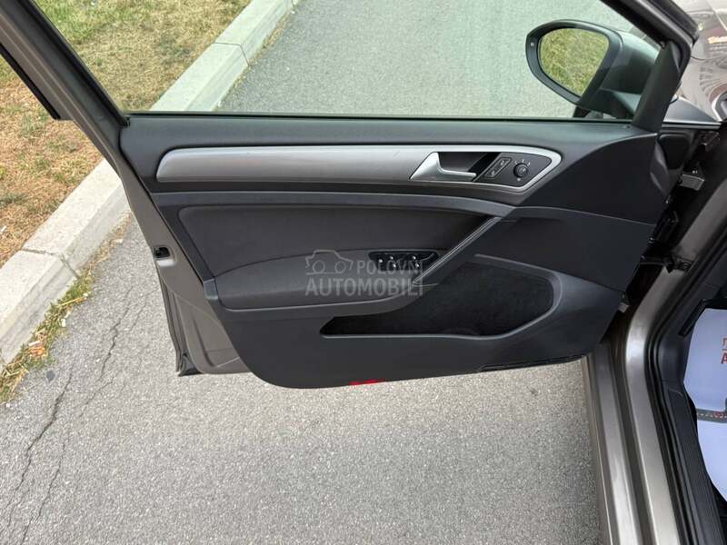 Volkswagen Golf 7 