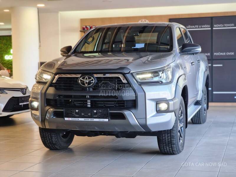 Toyota Hilux 2.8 D-4D INVINCIBLE