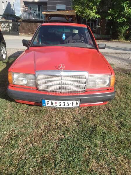 Mercedes Benz 190 
