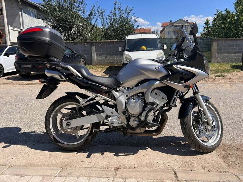 Yamaha fazer FZ6