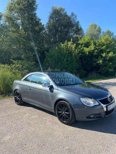 Volkswagen EOS 