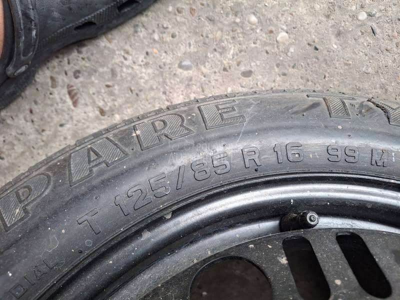 Pirelli 125/85 R16 Letnja