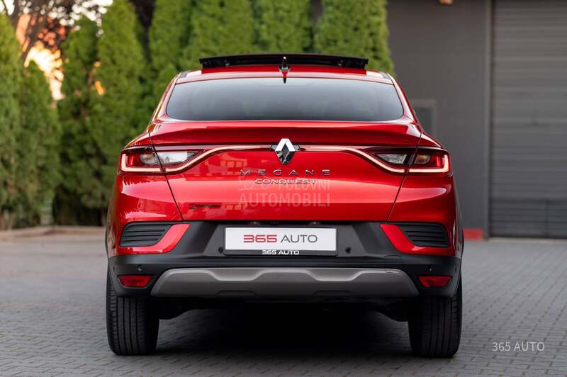 Renault Megane Conquest PANO/360/ACC/MHEV