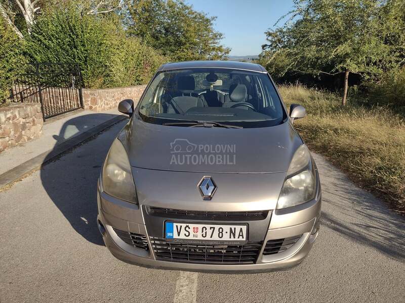 Renault Scenic 1.5 dci