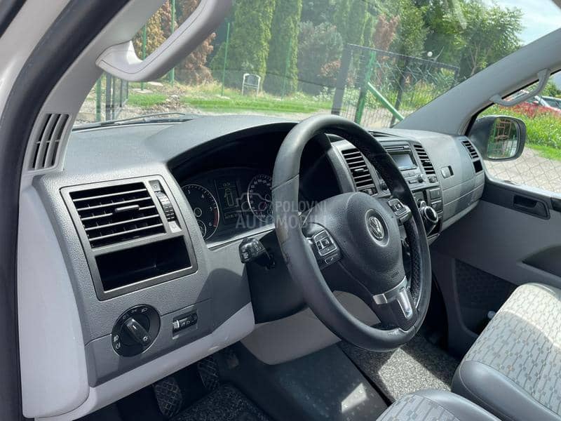 Volkswagen Transporter T5 