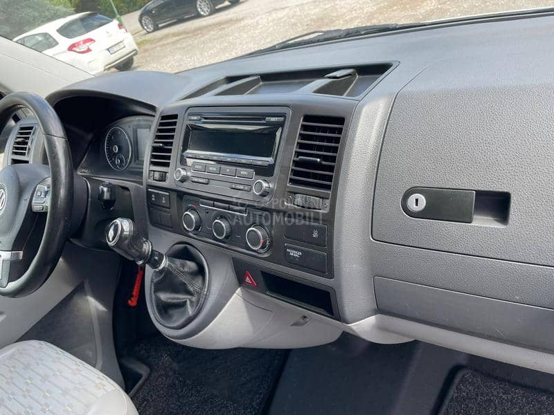 Volkswagen Transporter T5 