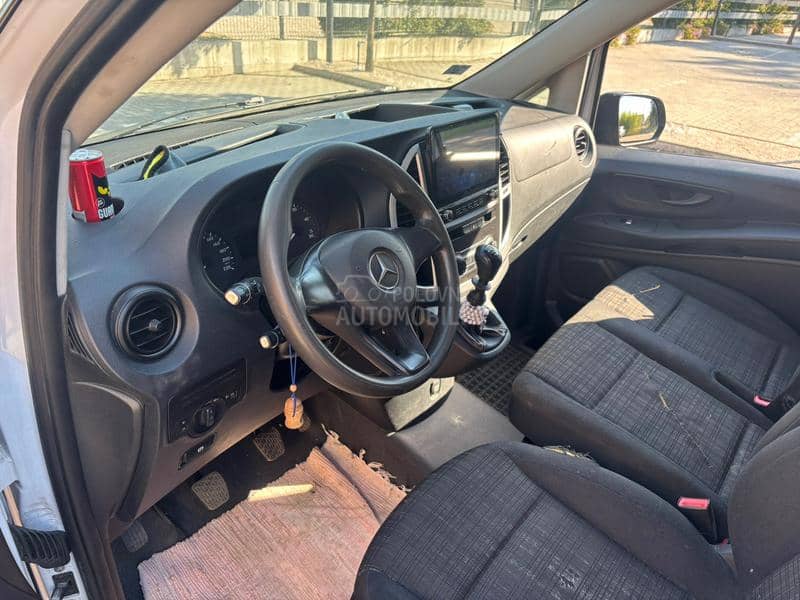 Mercedes Benz Vito 