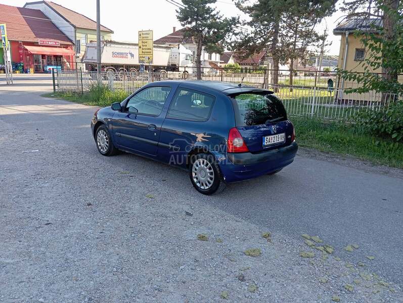 Renault Clio 