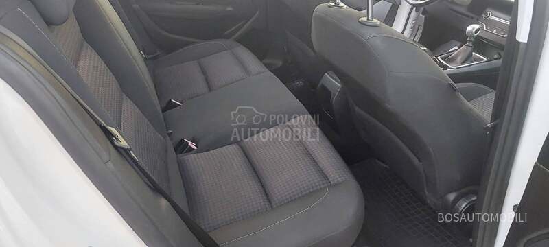Peugeot 308 1.5 hdi