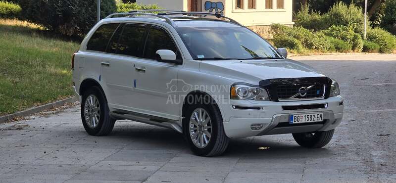 Volvo XC90 D5