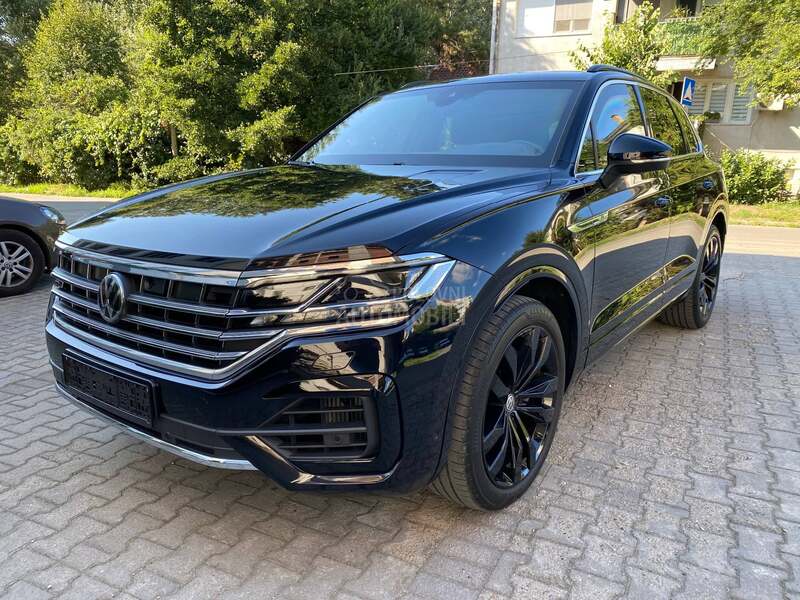 Volkswagen Touareg 3.0 TSI  BLINDIRAN