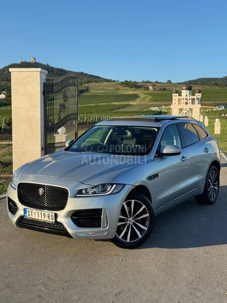 Jaguar F pace R-Sport
