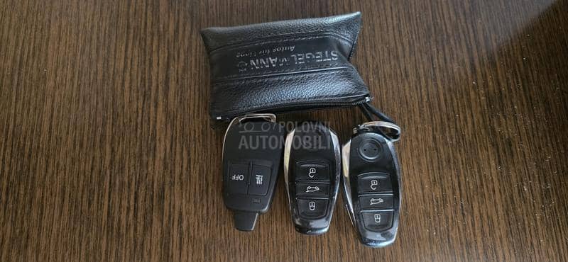 Volkswagen Touareg ORIGINAL KM