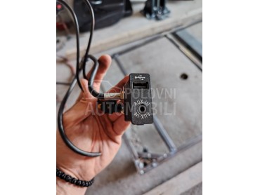 F serija AUX USB za BMW Serija 3, Serija 1, Serija 5