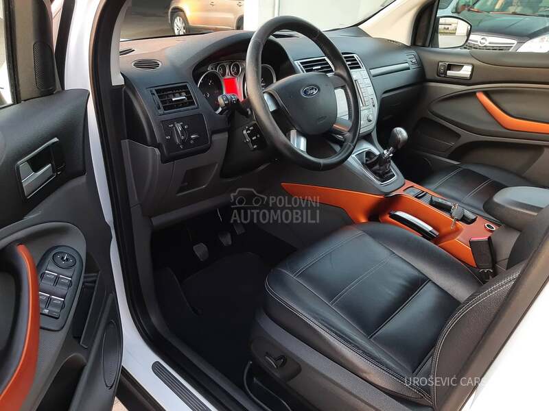 Ford Kuga 2.0 TDCI 4x4 CH
