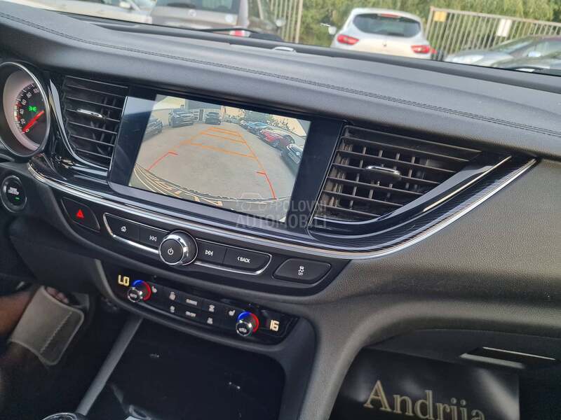 Opel Insignia OPC LINE