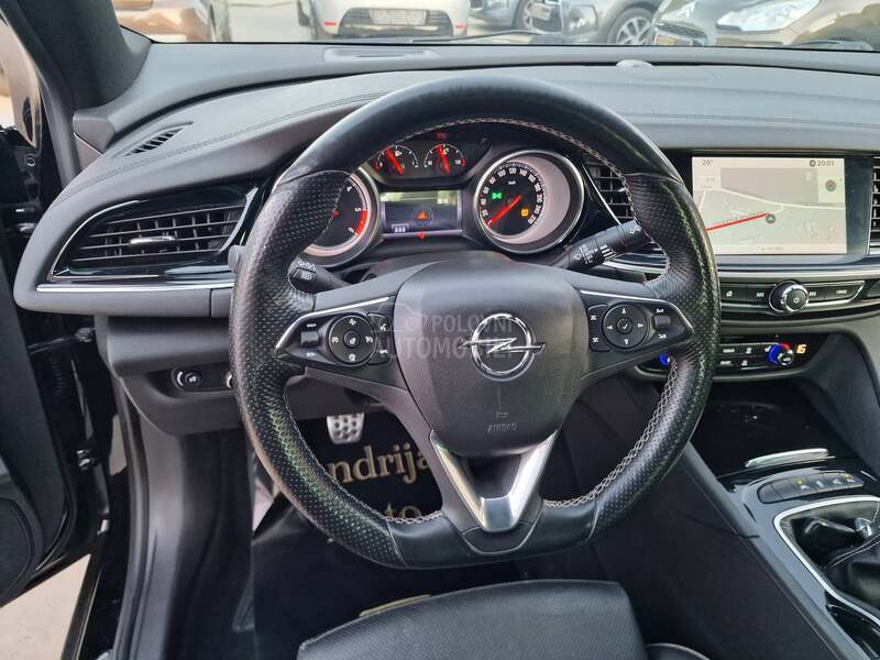 Opel Insignia OPC LINE
