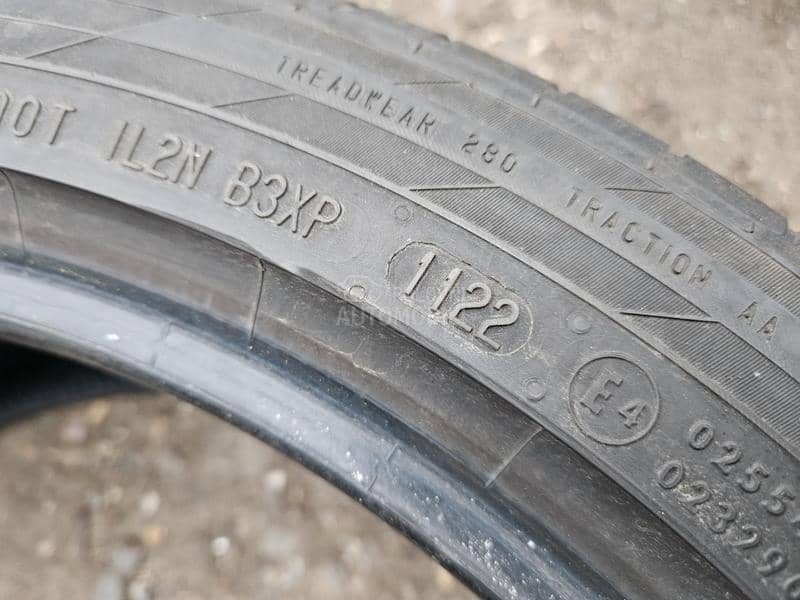 Continental 255/40 R18 Letnja