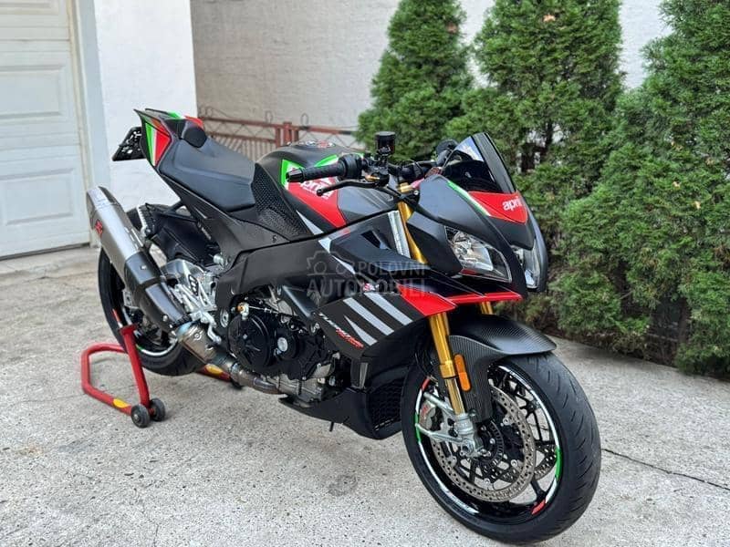 Aprilia RSV4  TUONO FACTORY RSV 4
