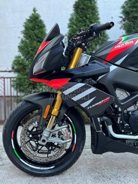Aprilia RSV4  TUONO FACTORY RSV 4