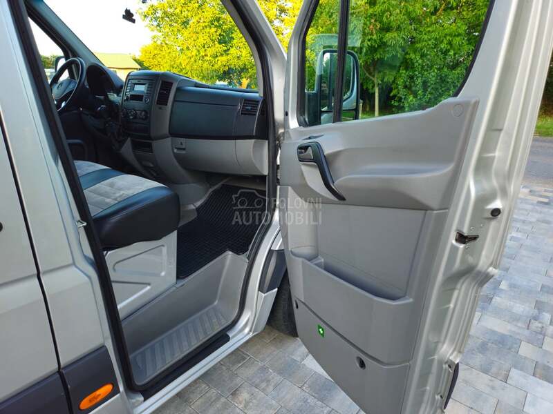 Mercedes Benz Sprinter 313