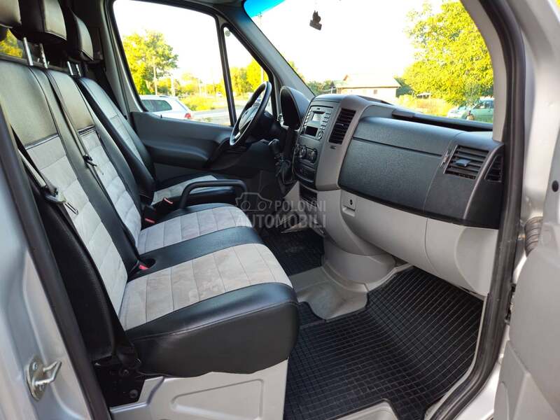 Mercedes Benz Sprinter 313