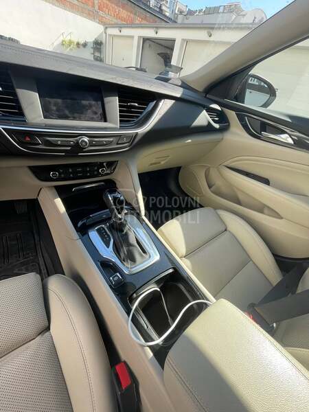 Opel Insignia Country Tourer